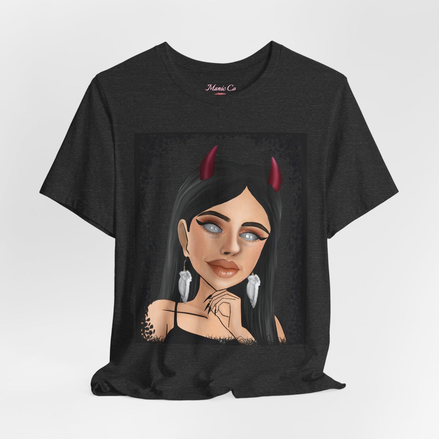 Teufelsmädchen-Porträt-T-Shirt – Gothic-Cartoon-Grafik-T-Shirt