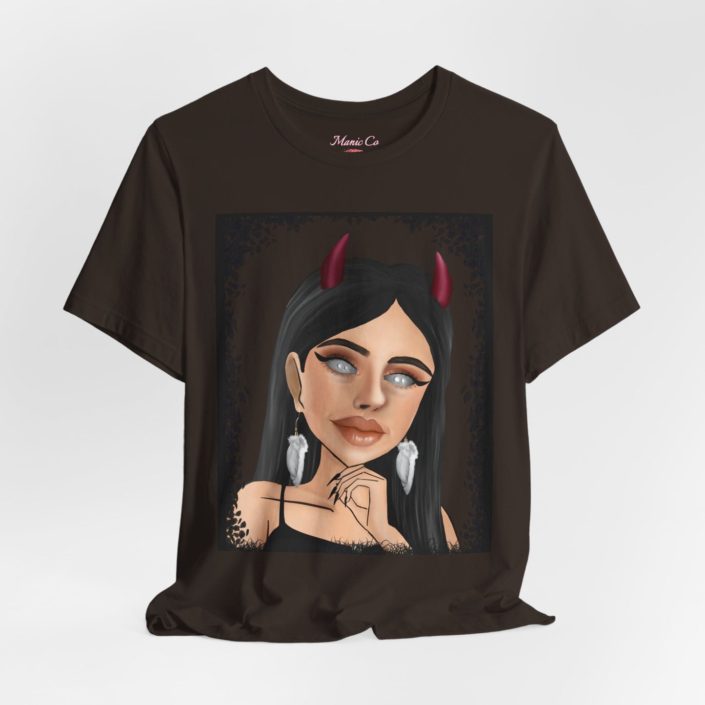 Teufelsmädchen-Porträt-T-Shirt – Gothic-Cartoon-Grafik-T-Shirt