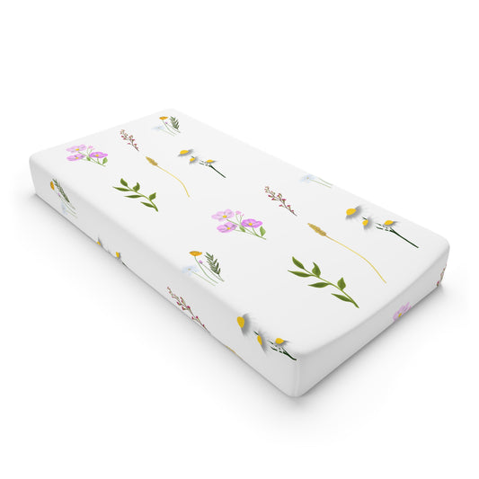 Bezug für Wickelauflage „Blumenwiese“ — Weiche Aquarell-Wildblumen für das Kinderzimmer